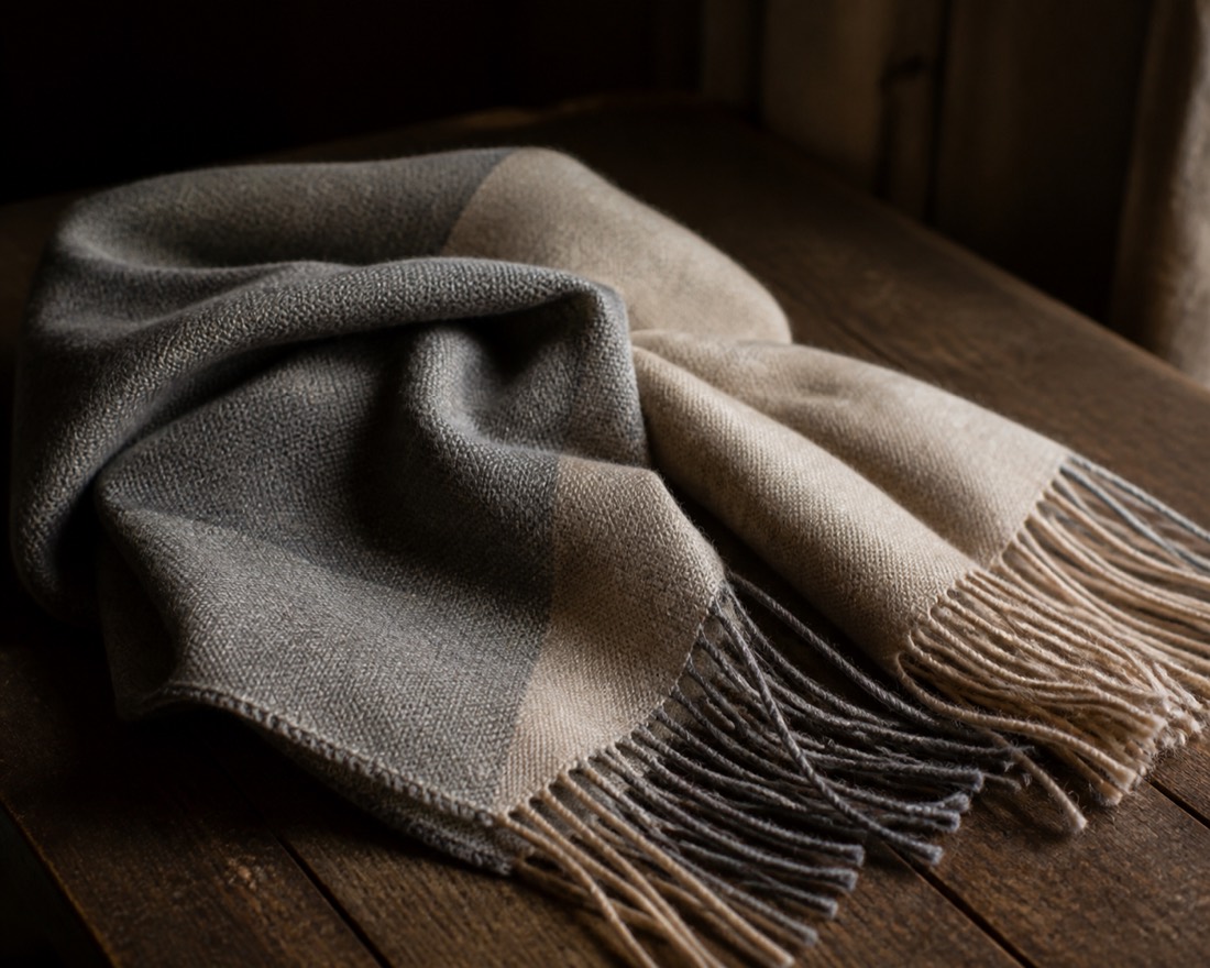 Cashmere scarf